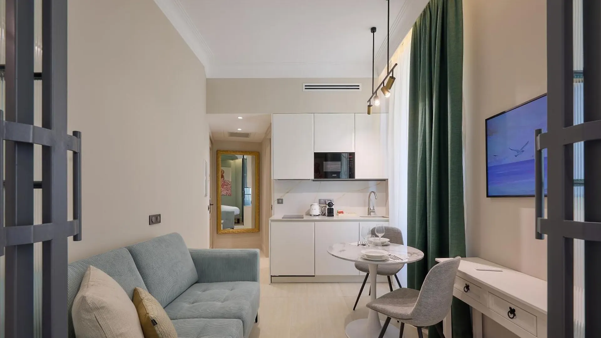 Aparthotel 9 Alberti Nice Centre
