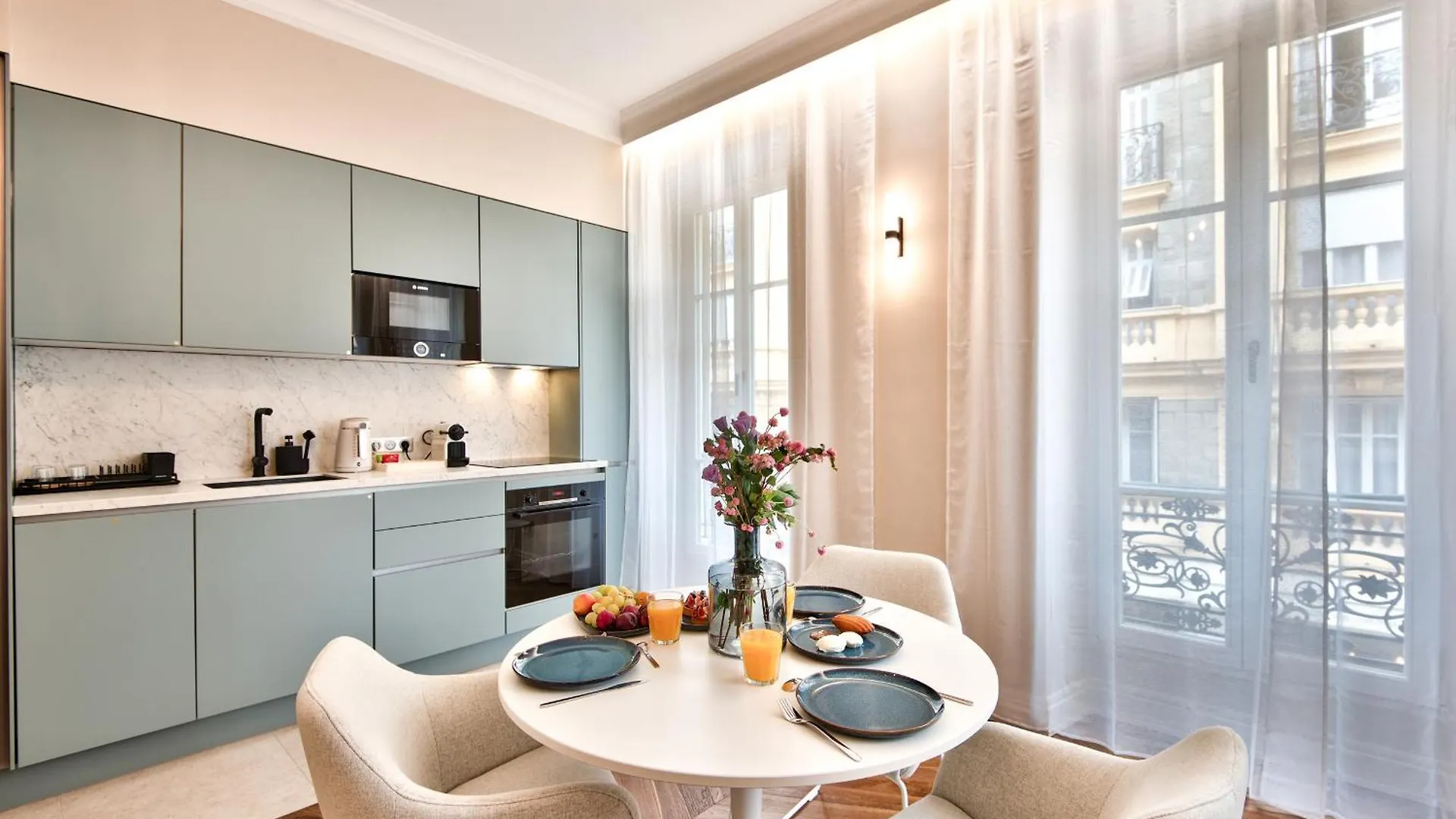 Aparthotel 9 Alberti Nice Centre 0*,