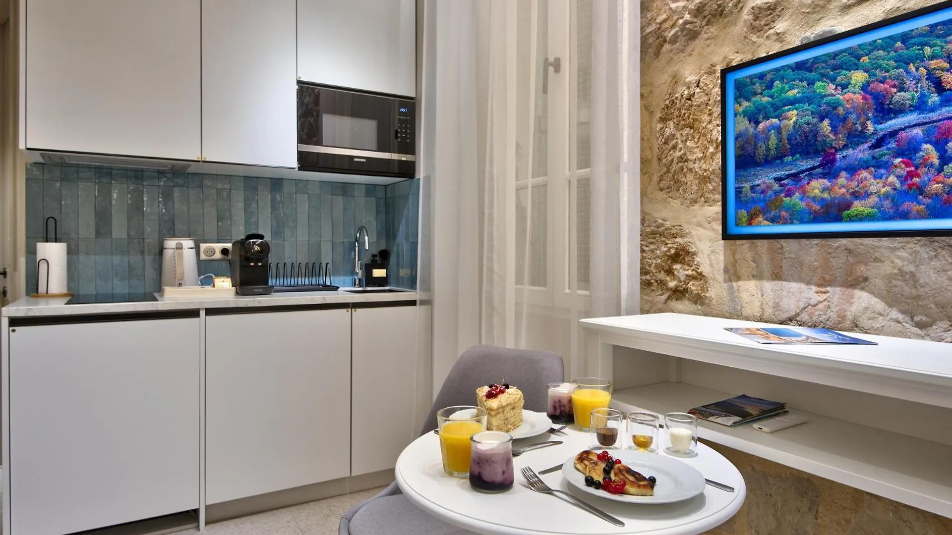 Aparthotel 9 Alberti Nice Centre 0*,