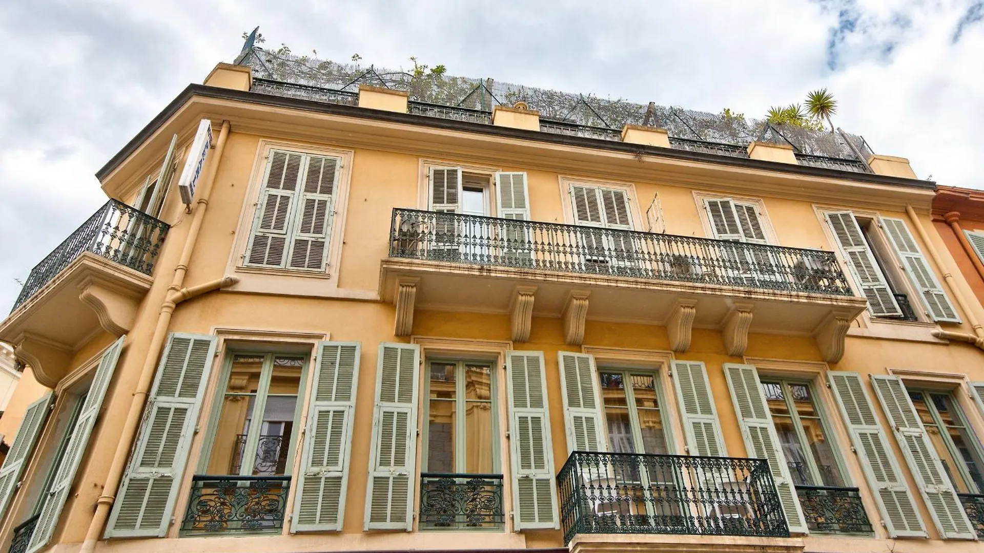 Aparthotel 9 Alberti Nice Centre 0*,  France