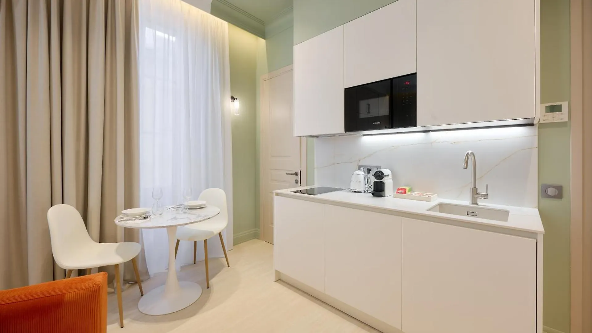 Aparthotel 9 Alberti Nice Centre